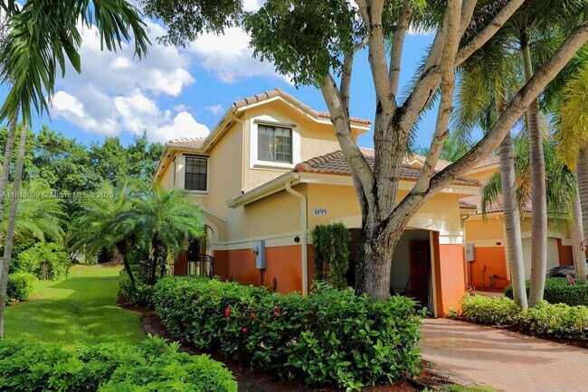 property at 3899 Tree Top Dr
