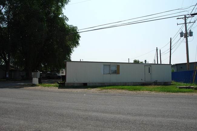 201 W 38th St in Garden City, ID - Building Photo - Building Photo