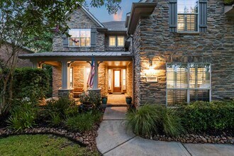 99 W Hullwood Cir in Spring, TX - Building Photo - Building Photo