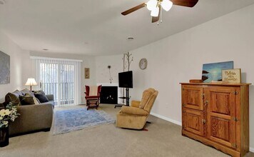 172 Christine Dr in Reading, PA - Building Photo - Building Photo