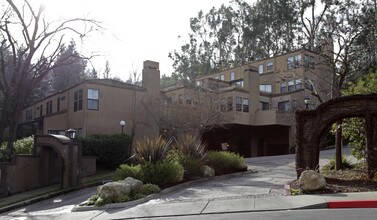 Lafayette Pointe in Lafayette, CA - Foto de edificio - Building Photo
