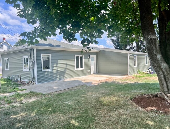 property at 121 N 46th St