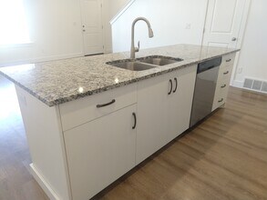 335 S 1540 E in Hyrum, UT - Building Photo - Building Photo