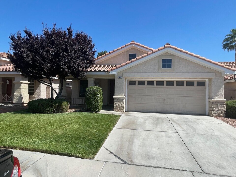 2460 Avenida Cortes in Henderson, NV - Building Photo