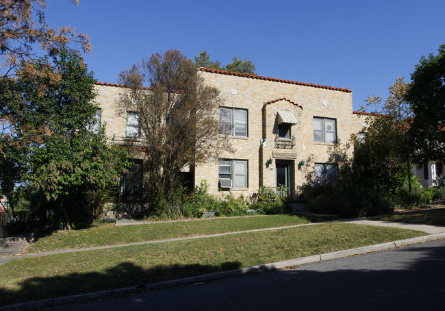 Maryland Apartments in San Antonio, TX - Building Photo - Building Photo