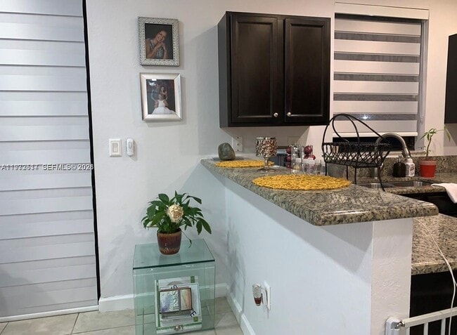 3392 W 90th Terrace in Hialeah, FL - Building Photo - Building Photo