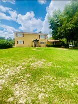 6204 Co Rd 352 in Keystone Heights, FL - Building Photo