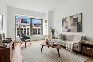 75 Wall St in New York, NY - Building Photo