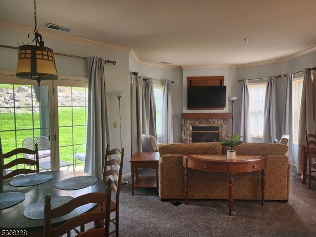 property at 2-13 Maple Cres