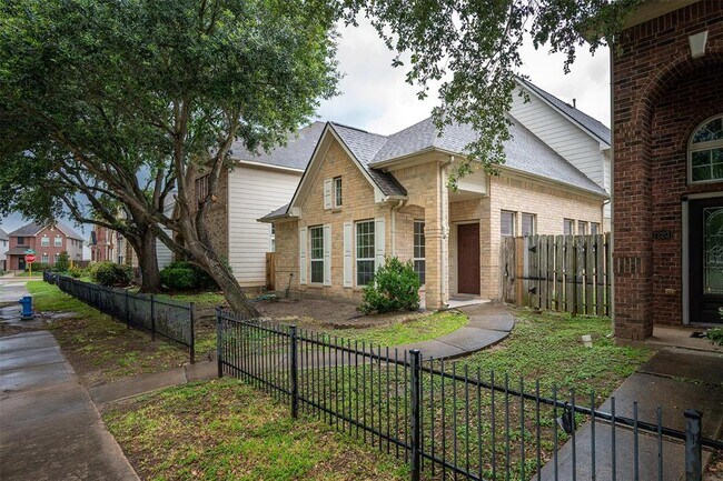 property at 7219 Crimson Sky Dr