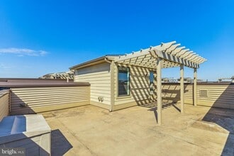 20538 Milbridge Ter in Ashburn, VA - Building Photo - Building Photo