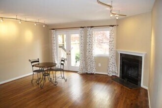 2517 Webster St in Philadelphia, PA - Building Photo - Building Photo