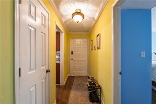 2618 Stoney Creek Rd SE in Marietta, GA - Building Photo