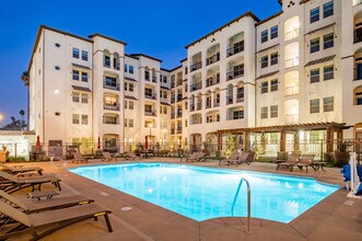 Centerpointe at Market in Riverside, CA - Building Photo - Building Photo