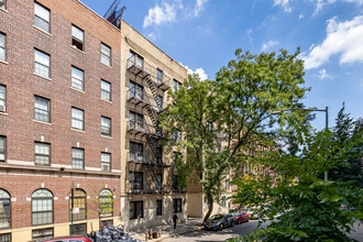 137 W 137th St in New York, NY - Building Photo - Building Photo