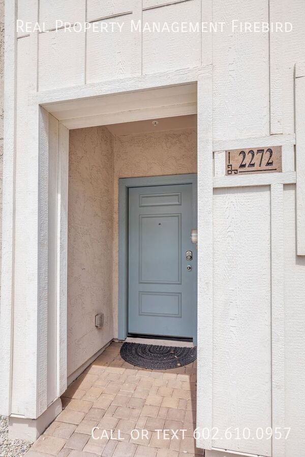 2272 W Harmont Dr in Phoenix, AZ - Building Photo - Building Photo