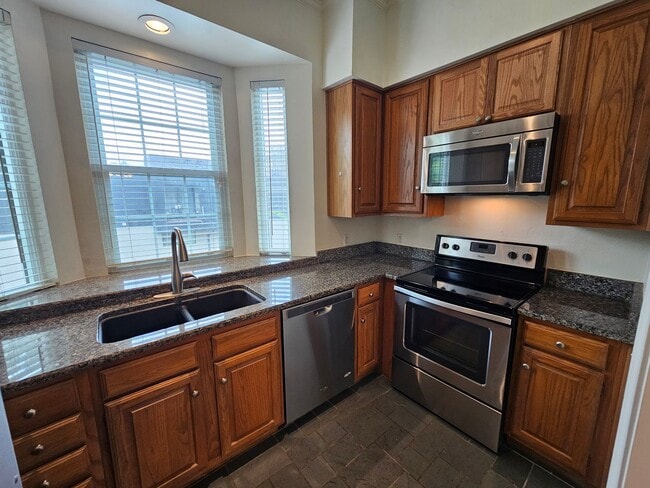 4106 Newton Ave in Dallas, TX - Foto de edificio - Building Photo