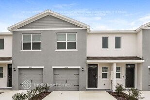 8458 Lofty Timber Wy in Wesley Chapel, FL - Building Photo