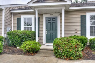 425 Long Needle Cir in Evans, GA - Building Photo - Building Photo