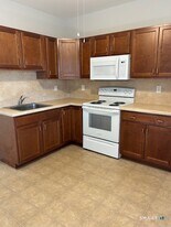 227 Howe Ave in Shelton, CT - Building Photo