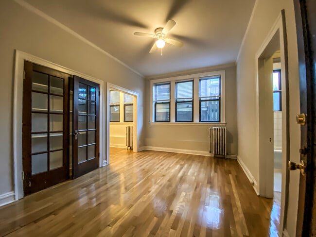4641 N Paulina St in Chicago, IL - Building Photo - Building Photo