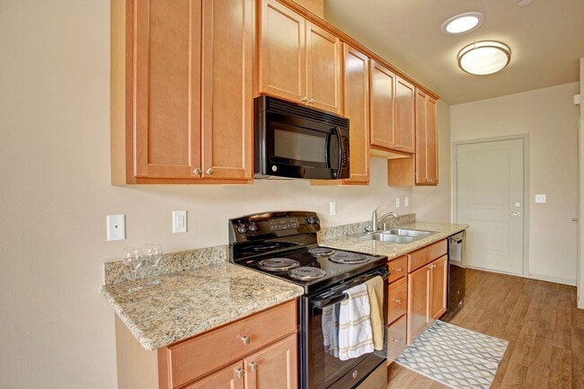 Riverside 9 in Wenatchee, WA - Building Photo - Building Photo