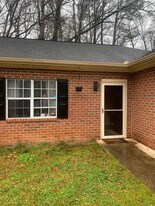 14-16 Milledge Ct in Athens, GA - Building Photo