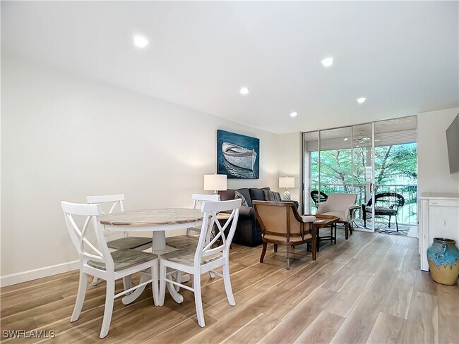 property at 180 Turtle Lake Ct