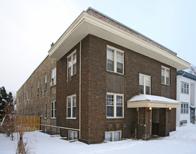 1439 Grand Ave in St. Paul, MN - Building Photo - Building Photo