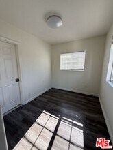 356 S St Andrews Pl in Los Angeles, CA - Building Photo - Building Photo