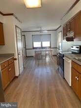 211 N Avenue Unit in West Wildwood, NJ - Building Photo - Building Photo