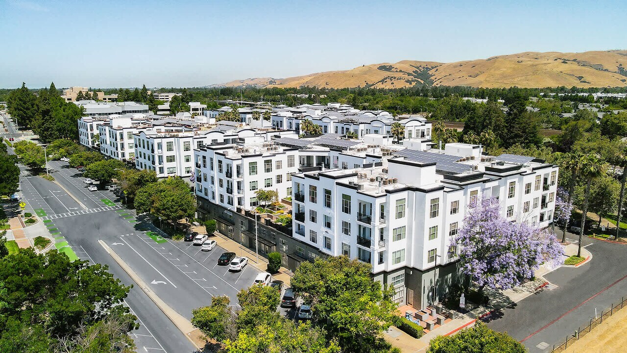 Archstone Fremont Center in Fremont, CA - Foto de edificio