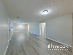 1543 8th St SE in Forest Lake, MN - Building Photo - Building Photo