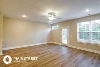 158 Noble Pk Cir in Gallatin, TN - Foto de edificio - Building Photo