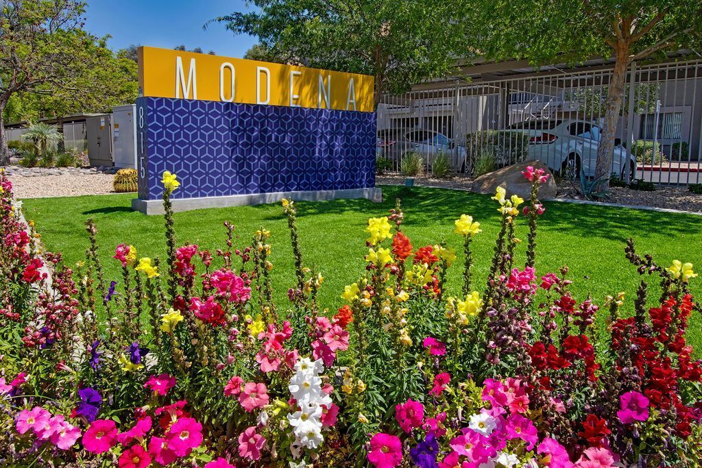 Modena in Phoenix, AZ - Building Photo