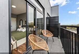 857 Communipaw Ave in Jersey City, NJ - Building Photo