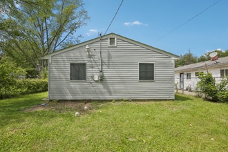 10000 Stahelin Ave in Detroit, MI - Building Photo - Building Photo