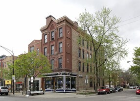 1925 W Division St in Chicago, IL - Building Photo
