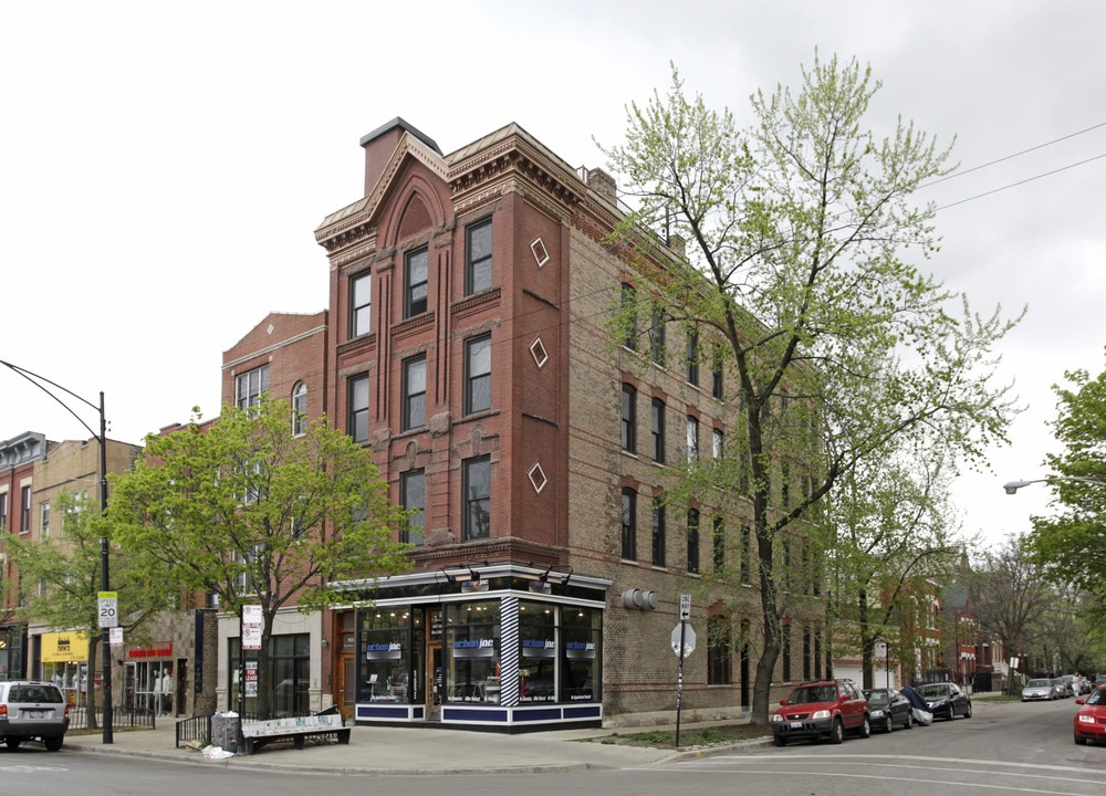 1925 W Division St in Chicago, IL - Building Photo