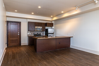 Courthouse Lofts in Kansas City, MO - Building Photo - Interior Photo