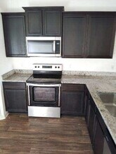 10910 Chatham Ct in Converse, TX - Building Photo - Building Photo