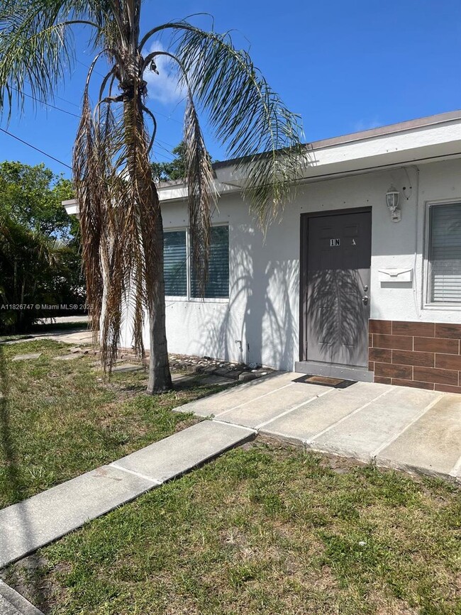 property at 1641 Taft St
