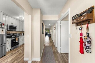 10110 Cedar Point Blvd in Boynton Beach, FL - Foto de edificio - Building Photo