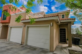 1304 E Pineridge Ave in McAllen, TX - Building Photo - Building Photo