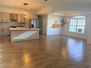 4133 SW 7th Ave in Cape Coral, FL - Building Photo - Building Photo