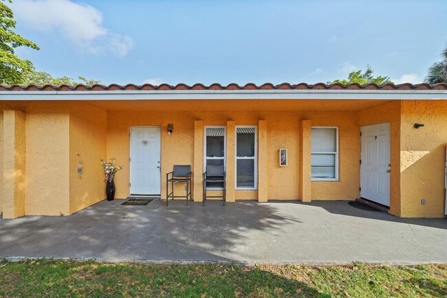 3755 NW 116th Terrace in Coral Springs, FL - Building Photo - Building Photo