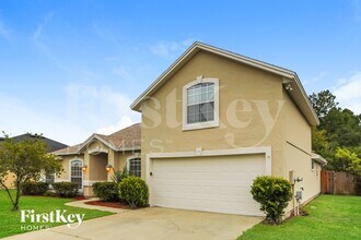 2447 Royal Pointe Dr in Green Cove Springs, FL - Building Photo - Building Photo