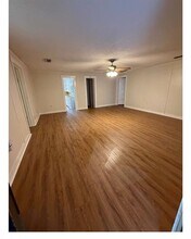 805 W Spring St in Weatherford, TX - Building Photo - Building Photo