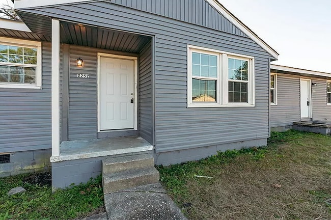 2250-2252-2252 Onslow Dr in Jacksonville, NC - Building Photo - Building Photo