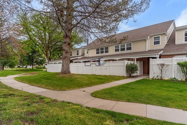 property at 281 Pheasantbrook Dr